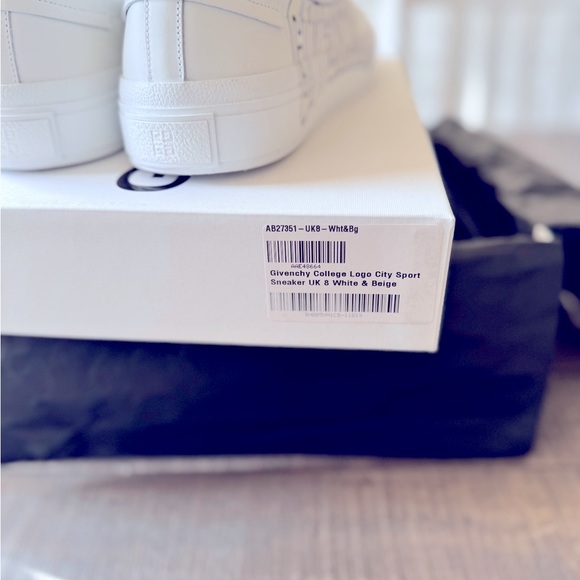 Givenchy sneakers - Picture 3 of 11